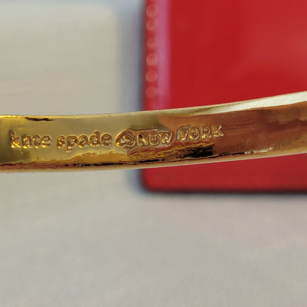 Kate Spade Red Card Holder - Picture 3 of 6